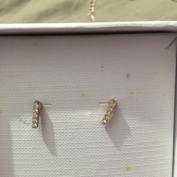 Forever New Pendant Set - Picture 7 of 11